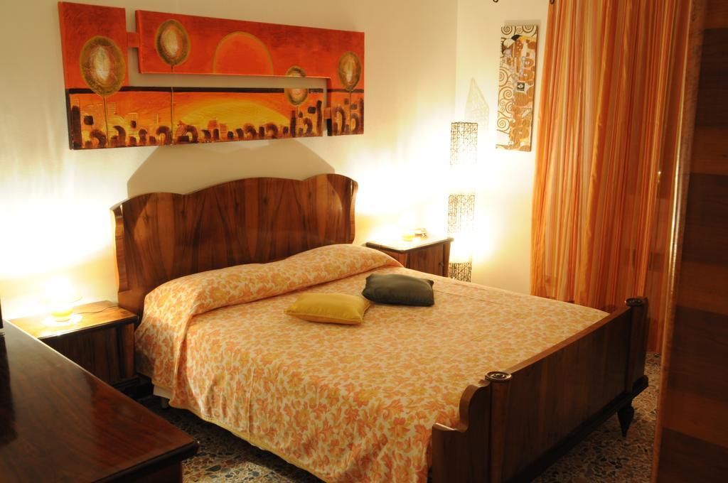 Bed and Breakfast Casa Tarragona Alghero Zimmer foto
