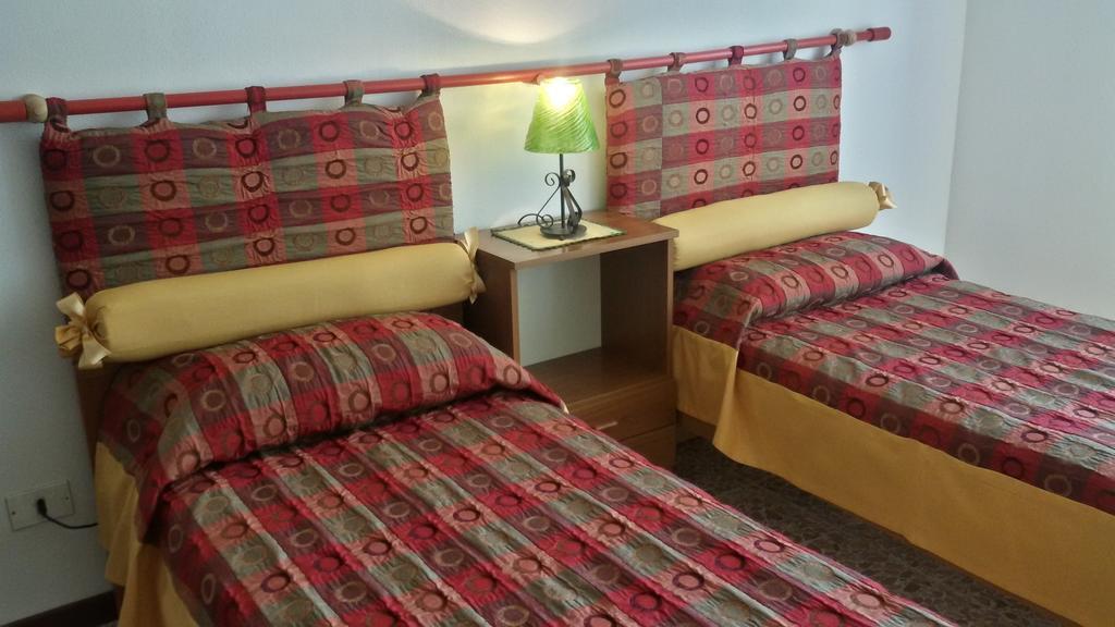 Bed and Breakfast Casa Tarragona Alghero Exterior foto