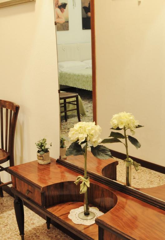 Bed and Breakfast Casa Tarragona Alghero Zimmer foto